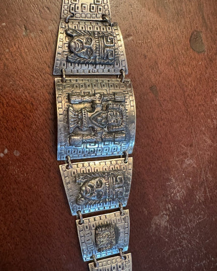 Vintage Mexican Mayan Aztec Warrior sterling link bracelet