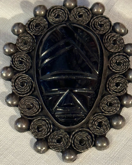 Vintage 1940s Mexico Sterling silver Mayan Aztec Face carved obsidian brooch