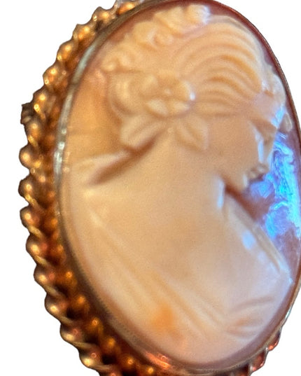 Vintage gold fillled carved shell cameo brooch pendant victorian lady