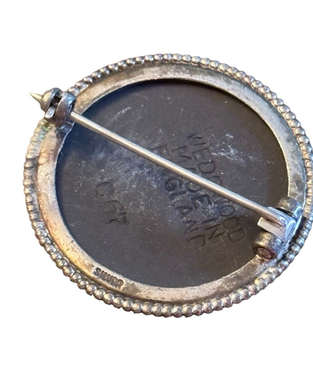 WEDGWOOD BLACK BASALT   JASPER WARE  SILVER MOUNT CHERUB  BROOCH Silver
