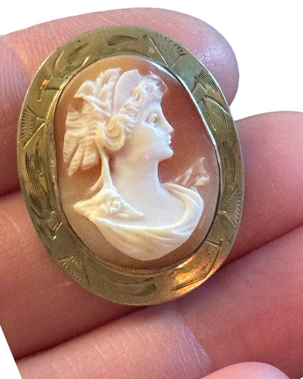 Vintage Gold filled Carved shell cameo etched bezel victorian lady