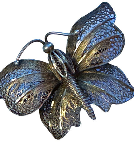 Lovely antique  gold wash 800 silver  filagree fancy butterfly broocb