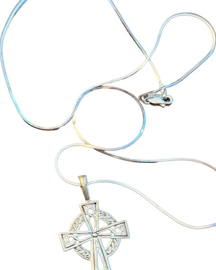 Peter stone Celtic crosss sterling silver 925 necklace & pendant