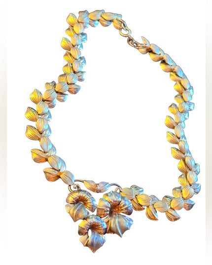 Stunning vintage 12k GF fancy flower gold art deco necklace