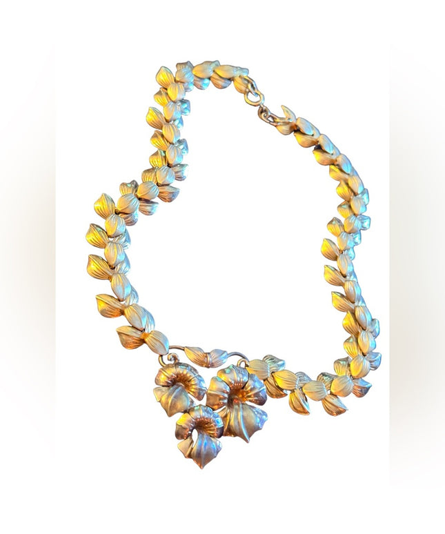 Stunning vintage 12k GF fancy flower gold art deco necklace
