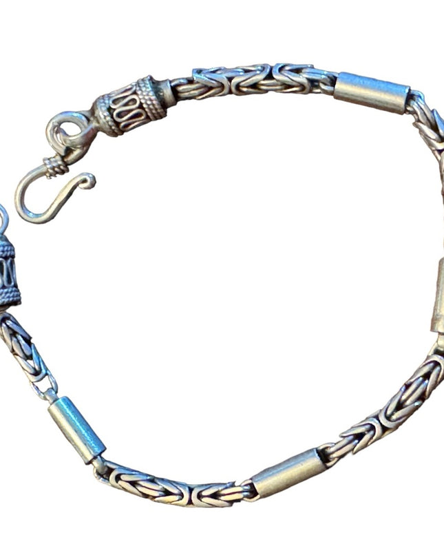 Vintage sterling silver BALI Balenisian 925 bracelet 8”