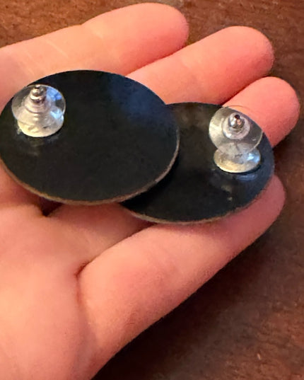 Vintage 1980s Micro mosaic mother of pearl inlay resin disk earrings statement