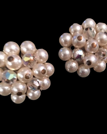 Vintage silver finish Faux pearl crystal vintage Laguna clip on earrings
