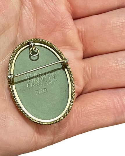 Vintage Wedgewood green goddess cameo brooch  pendant gold filled