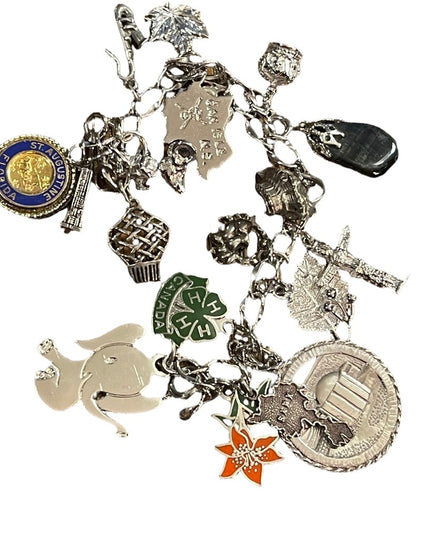 Vintage sterling silver  925 Charm bracelet 19 charms