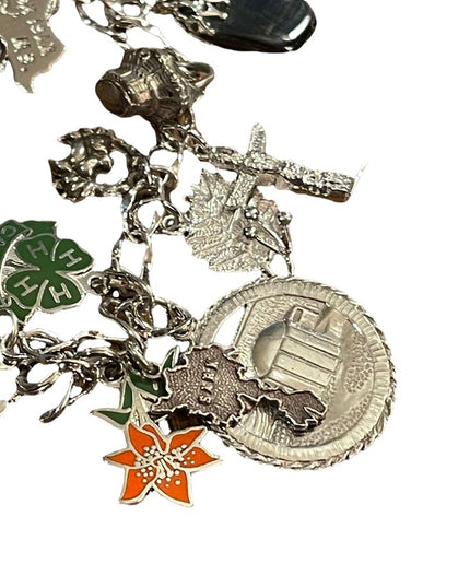 Vintage sterling silver  925 Charm bracelet 19 charms