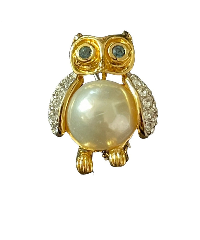 - Vintage 1980s Butler rhinestone faux pearl owl small brooch FAC