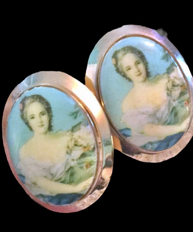 Vintage gold finish fancy glass cameo cufflinks ladies heavy