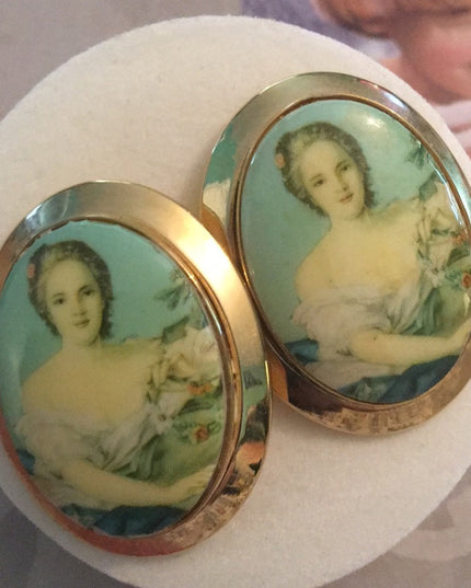Vintage gold finish fancy glass cameo cufflinks ladies heavy
