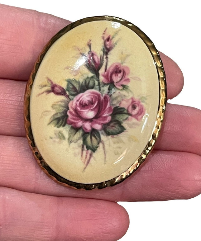 Vintage Ceramic flower cameo brooch hand painted gold finish