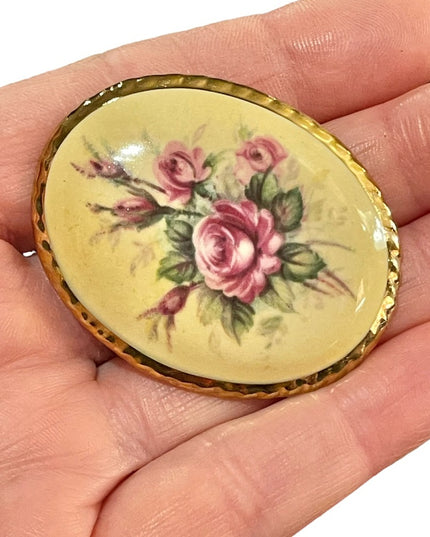 Vintage Ceramic flower cameo brooch hand painted gold finish