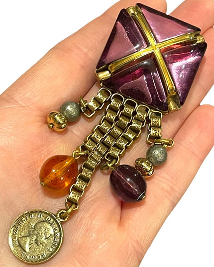 Beautiful vintage statement piece Dangly brooch 1980s coin