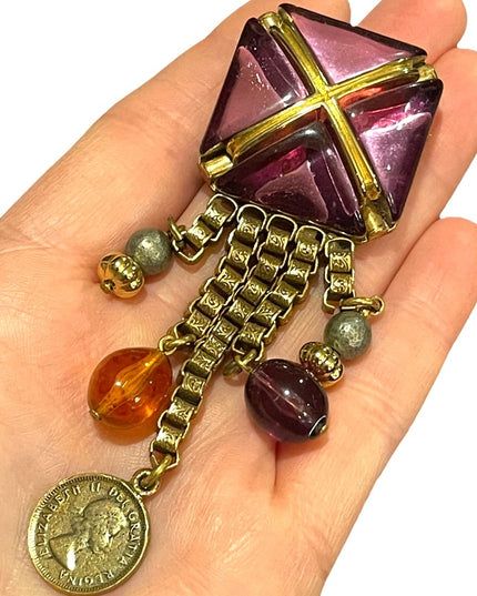 Beautiful vintage statement piece Dangly brooch 1980s coin