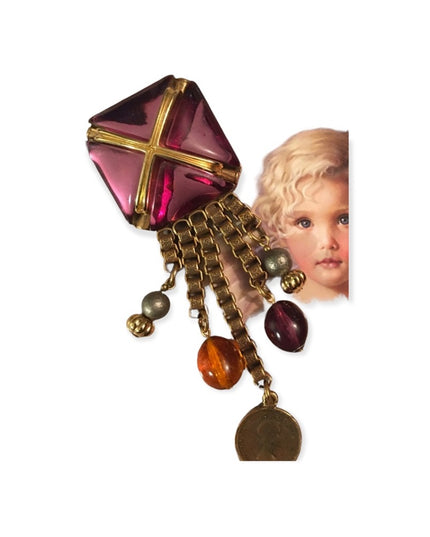 Beautiful vintage statement piece Dangly brooch 1980s coin