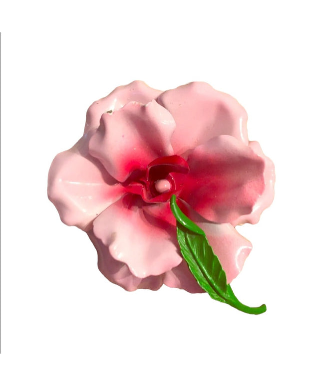Vintage 1960s Metal enamel flower brooch Beauty pink