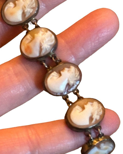 Antique art deco 1920s pinchbeck carved cameo link bracelet