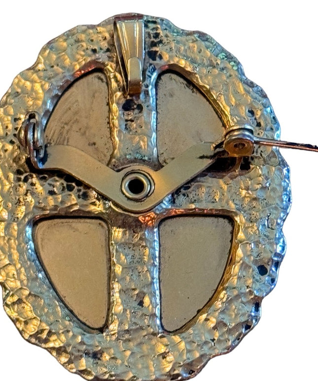 Vintage gold finish petite point cameo style pendant brooch
