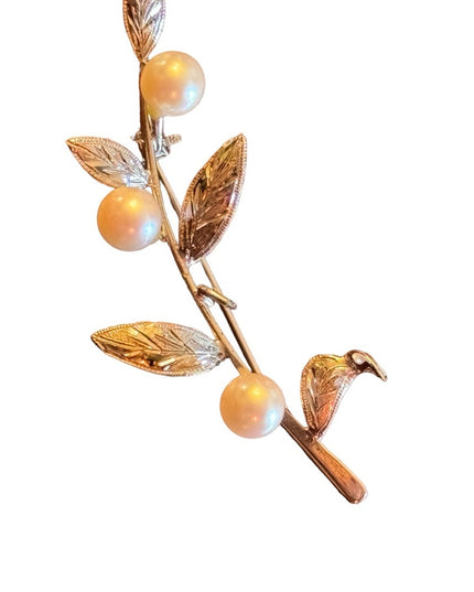 Vintage silver rhodium plated pearl leaf brooch ornate etched design