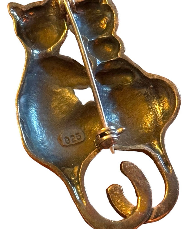 Vintage sterling silver marcasite antiqued cat hugging  brooch