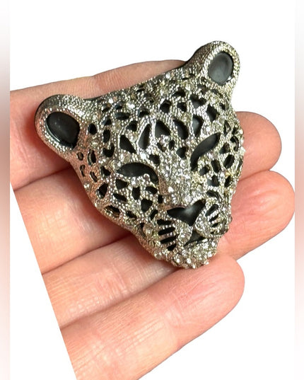 Lovely vintage black rhinestone silver metal embellished panter head brooch