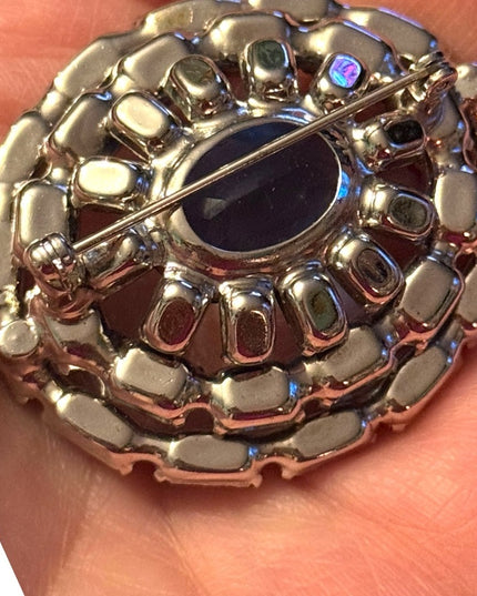 Vintage Mid century c1950s fancy Crystal Blue brooch oval beauty!