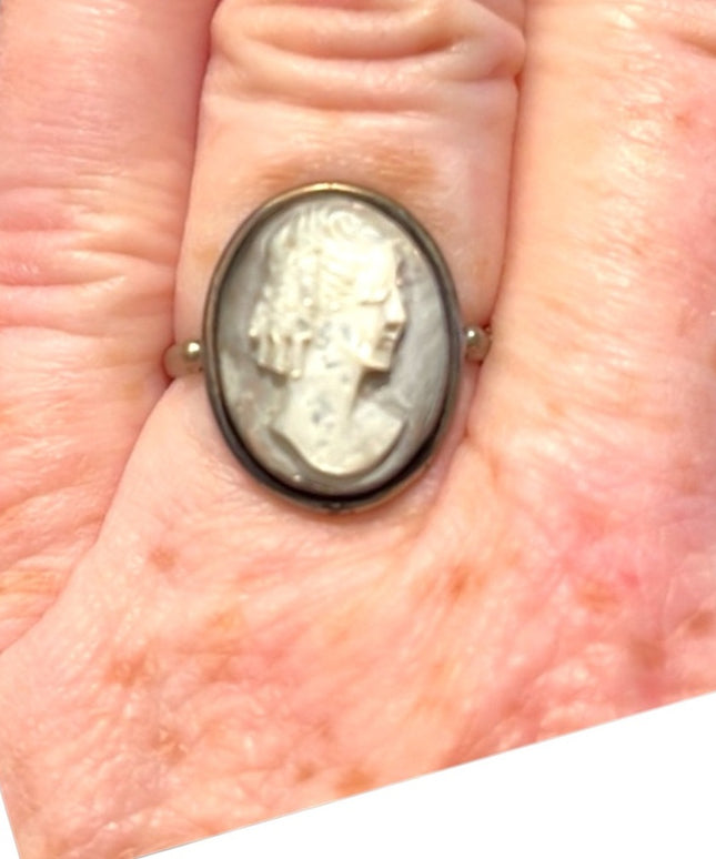 VTG Oxidized sterling silver Cameo ring