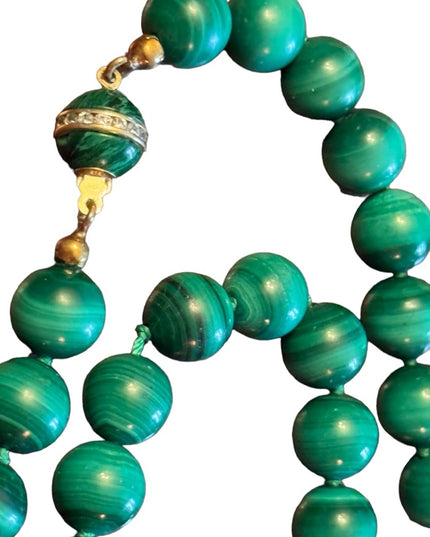 Vintage Malachite stone bead necklace with 9k Gold