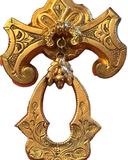 Antique Gold fillled Etched Victorian Taille d'Epargné heirloom brooch