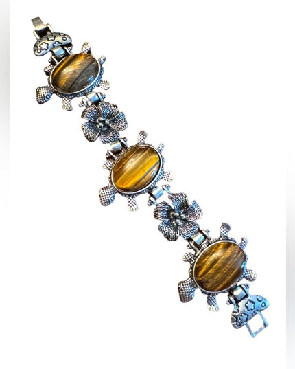 Lovely vintage 1980s Tiger eye flower turtlw chunky link bracelet silver finish