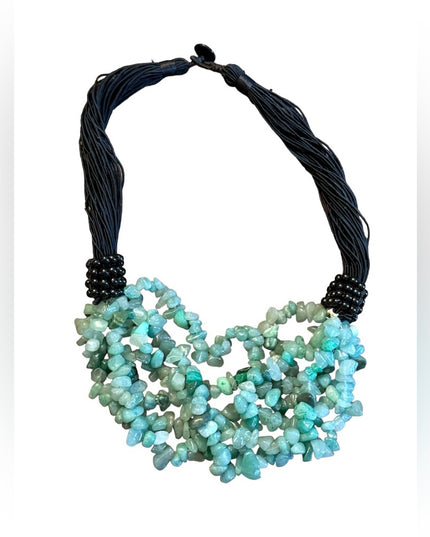 Lovely multi strand handmade adventurine chip stone bead necklace