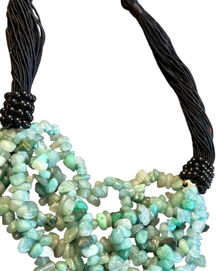 Lovely multi strand handmade adventurine chip stone bead necklace