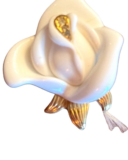 KJL Cream roses flower necklace or bracelet pendant
