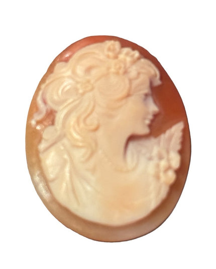 Vintage unframed carved shell cameo lady