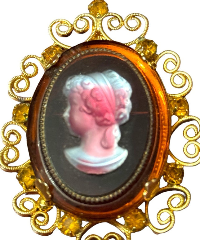Vintage gold finish scrolled bezel crystal reain cameo brooch pendant