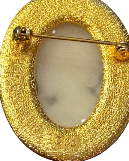 Vintage gold finish art deco style resin cameo brooch