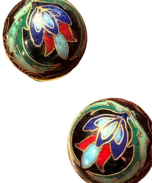 Vintage Cloissone domed fancy gold plt clip on earrings