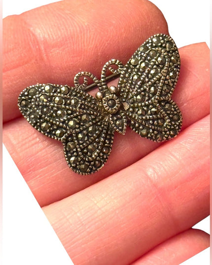 Lovely small sterling silver 925 marcasite butterfly brooch