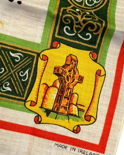 Vintage tea towel 20x32” An Irish Blessing Linen