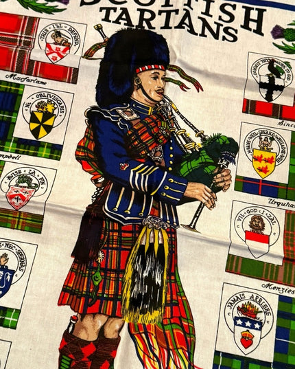 Vintage tea towel 20x32” Scottish  Linen mid century kitchen