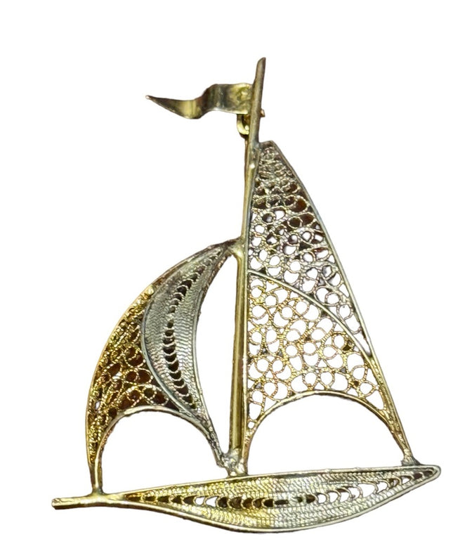 Vintage 800 silver gold washed large sail boat filagree brooch