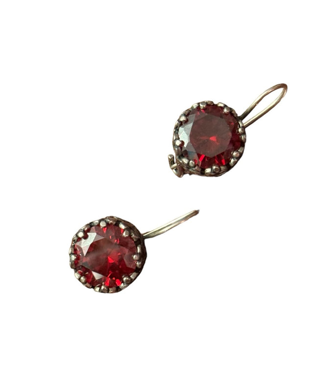 Vintage sterling silver heart frame bezel red crystal dangle earrings