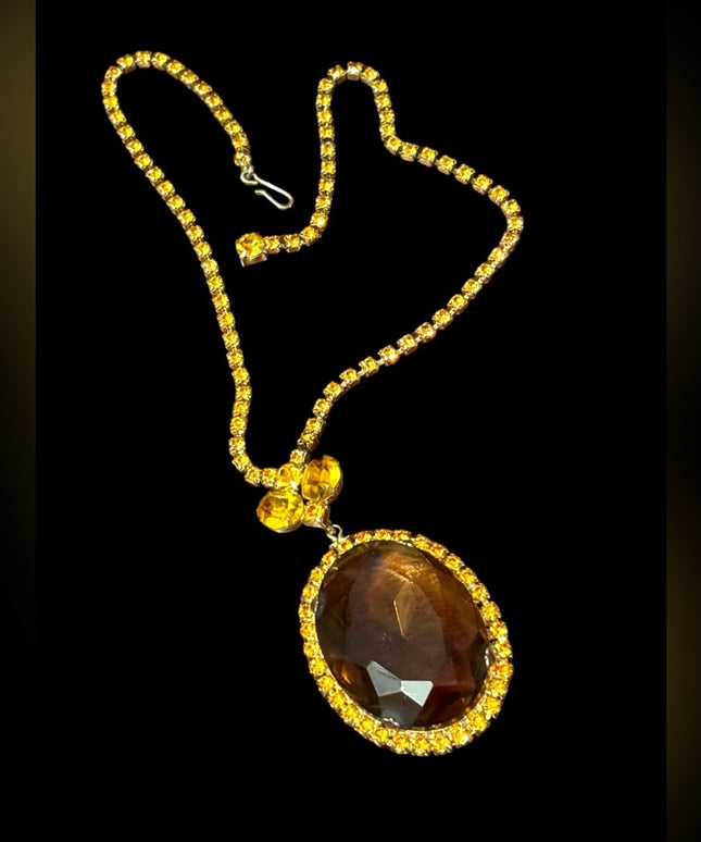 Lovely crystal Statement vintsge Amber Citrine Rhinestone Pendant Necklace
