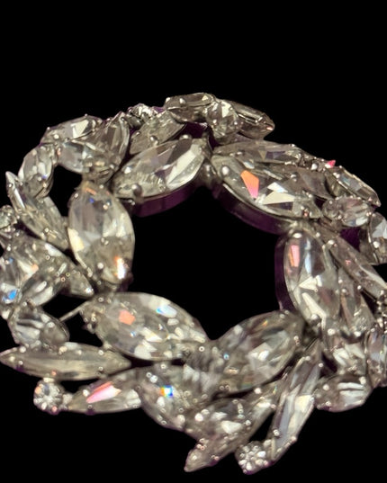 Vintage mid century SHERMAN clear crystal wreath style  brooch