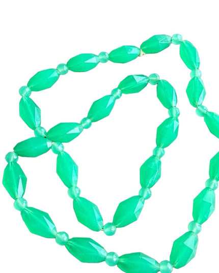 Antique Art deco hand made CZECH URANIUM Glass bead necklace