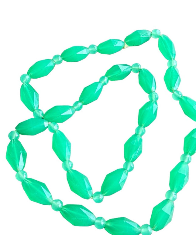 Antique Art deco hand made CZECH URANIUM Glass bead necklace